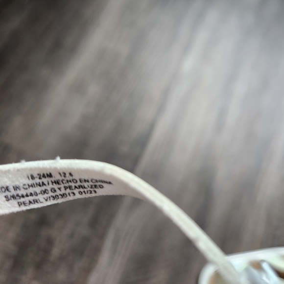 Sandals - Picture 6 of 6